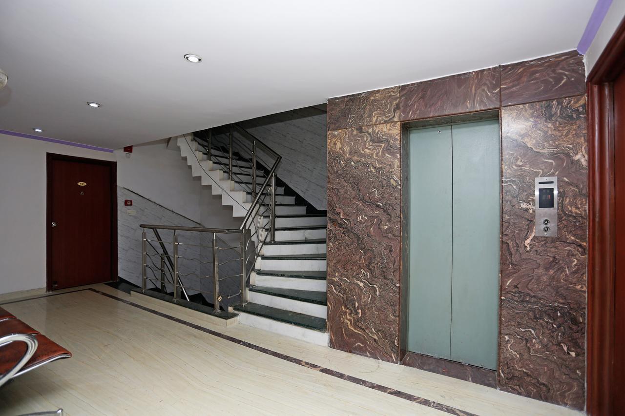 Oyo 5401 Hotel Mid Town New Delhi Bagian luar foto